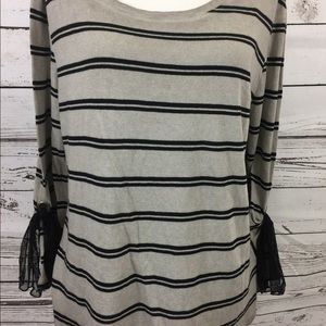 Democracy long sleeves pull over blouse